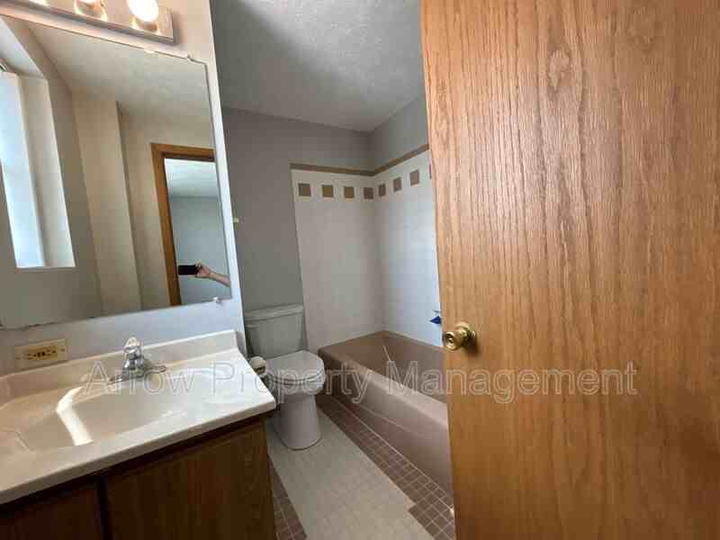 208 East 5th Street #3A - Photo 6 of 10