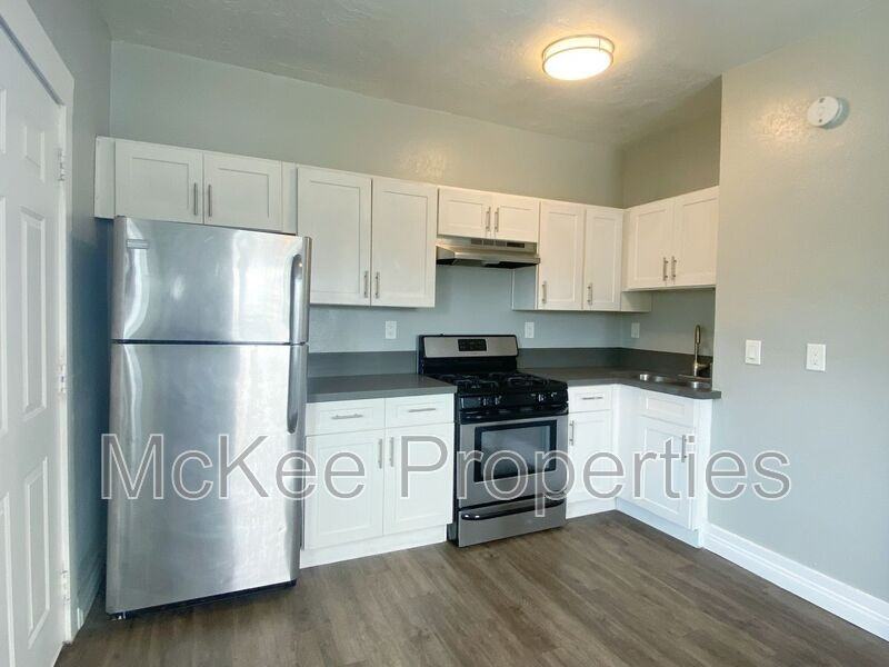 2262 Market St #7 - Photo 2 of 7