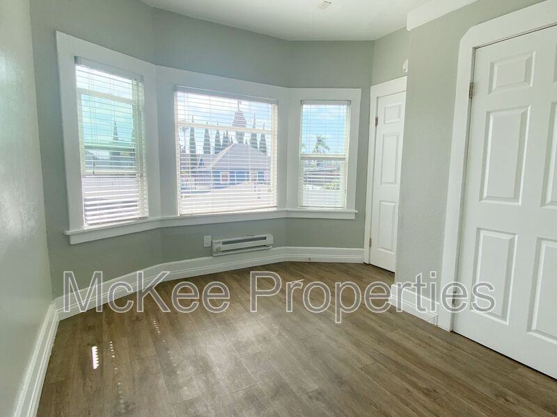 2262 Market St #7 - Photo 4 of 7