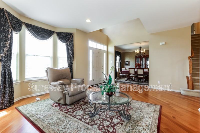 6 Garwood Blvd - Photo 3 of 25