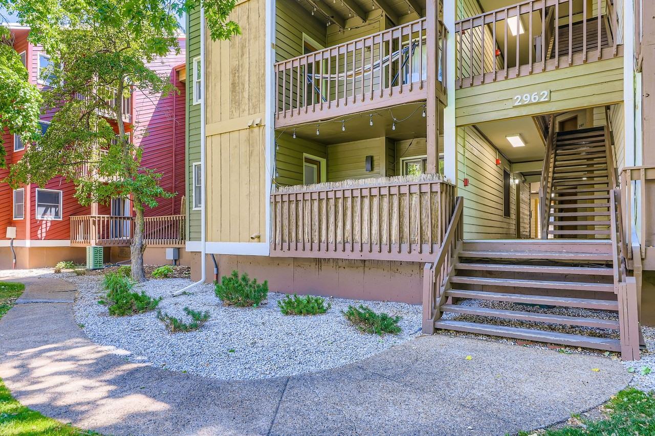 2962 Shadow Creek Dr - Photo 6 of 33