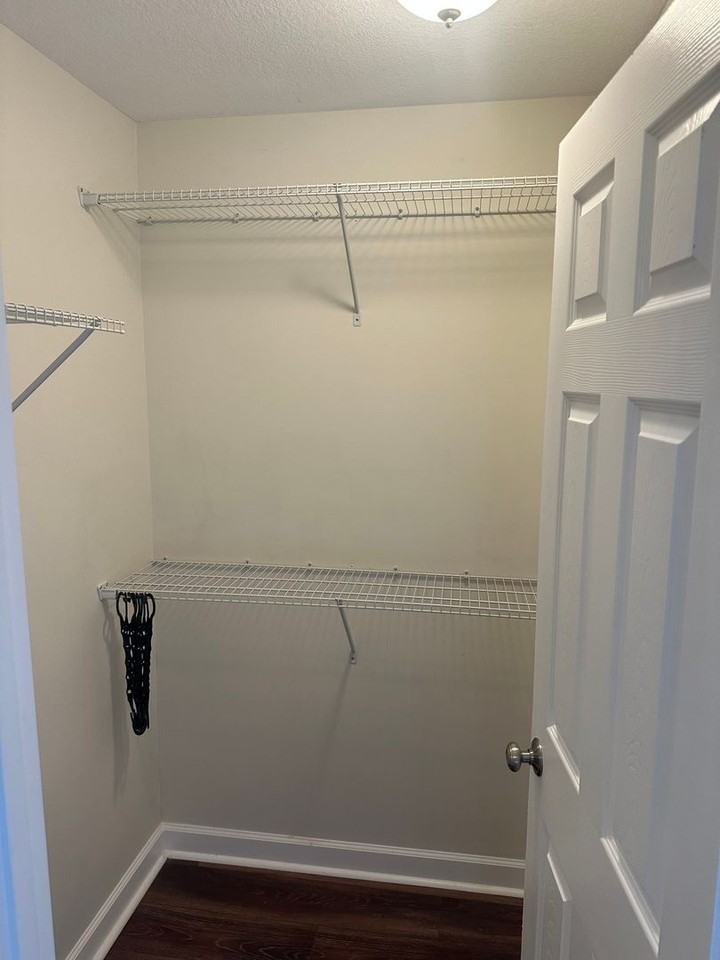 Edge West - Photo 4 of 4