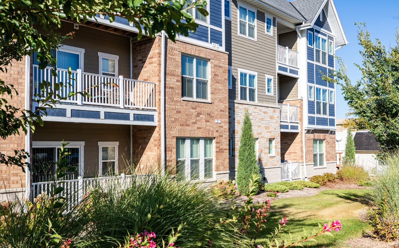 Elm Grove Heights (Luxury Senior Living) - Photo 6 of 21