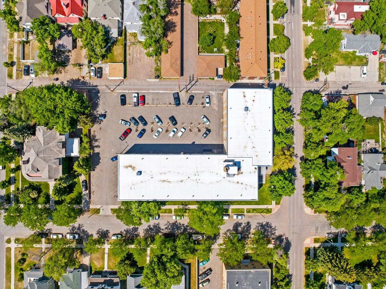 Bitterroot Apartments - Photo 4 of 19