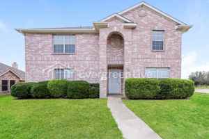 featured image of 1100 Beechwood Ln