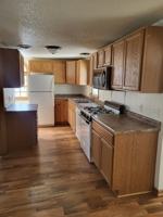 featured image of 1027 E Main St #2