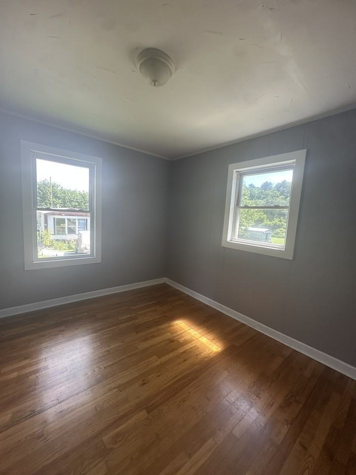 529 Mills Gap Rd - Photo 2 of 9