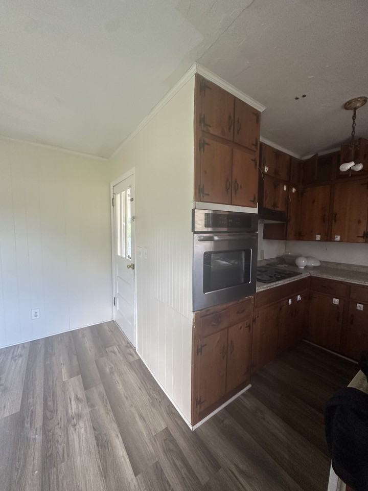 529 Mills Gap Rd - Photo 3 of 9