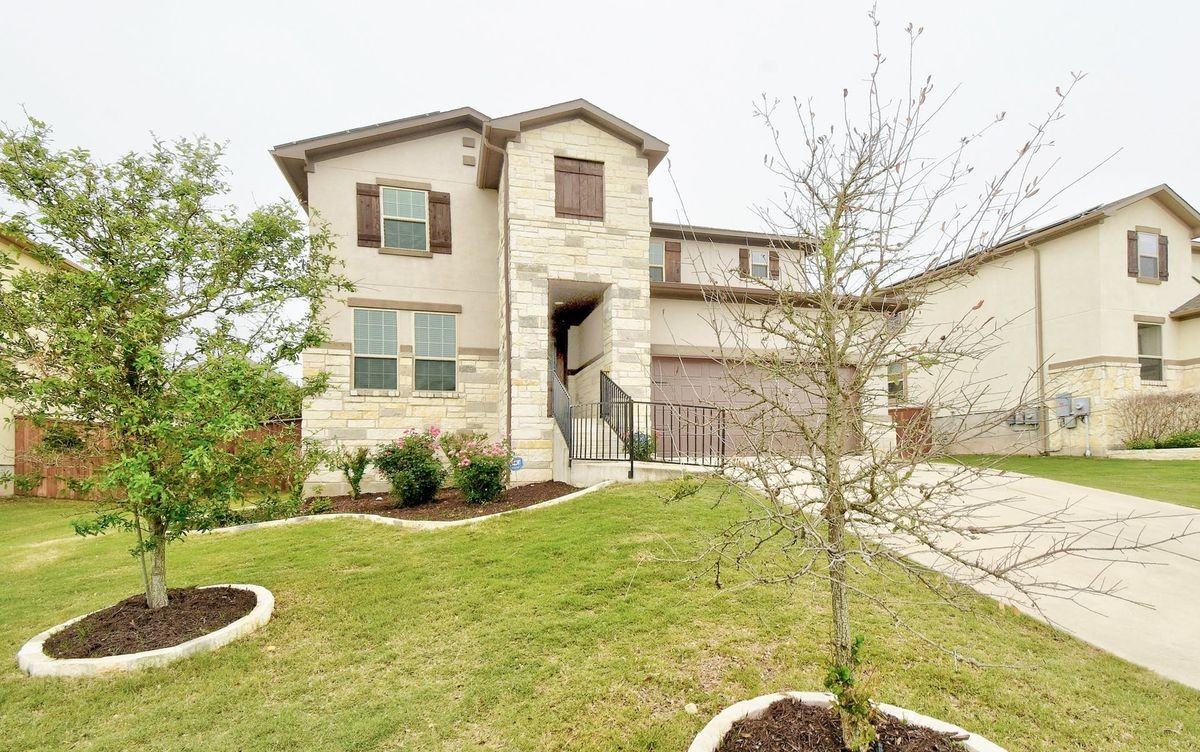 5644 Siragusa Dr - Photo 2 of 36