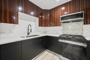 111 Normandie Avenue #9 - Photo 1 of 1