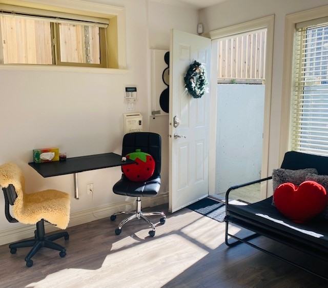 7800 Selkirk Street - Photo 3 of 22