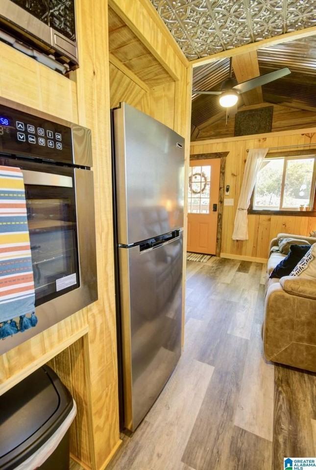 630 County Road 384 - Photo 5 of 17