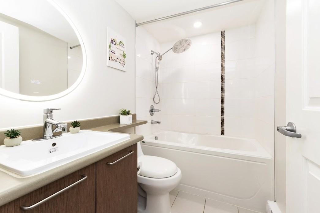 10822 City Parkway - Photo 5 of 16