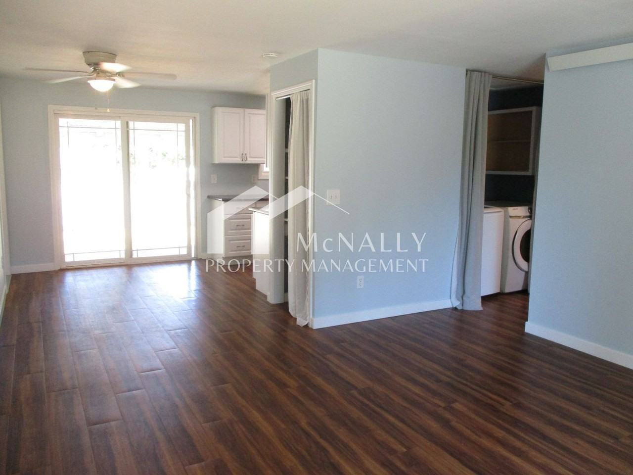 1416 Briston Ln - Photo 2 of 14