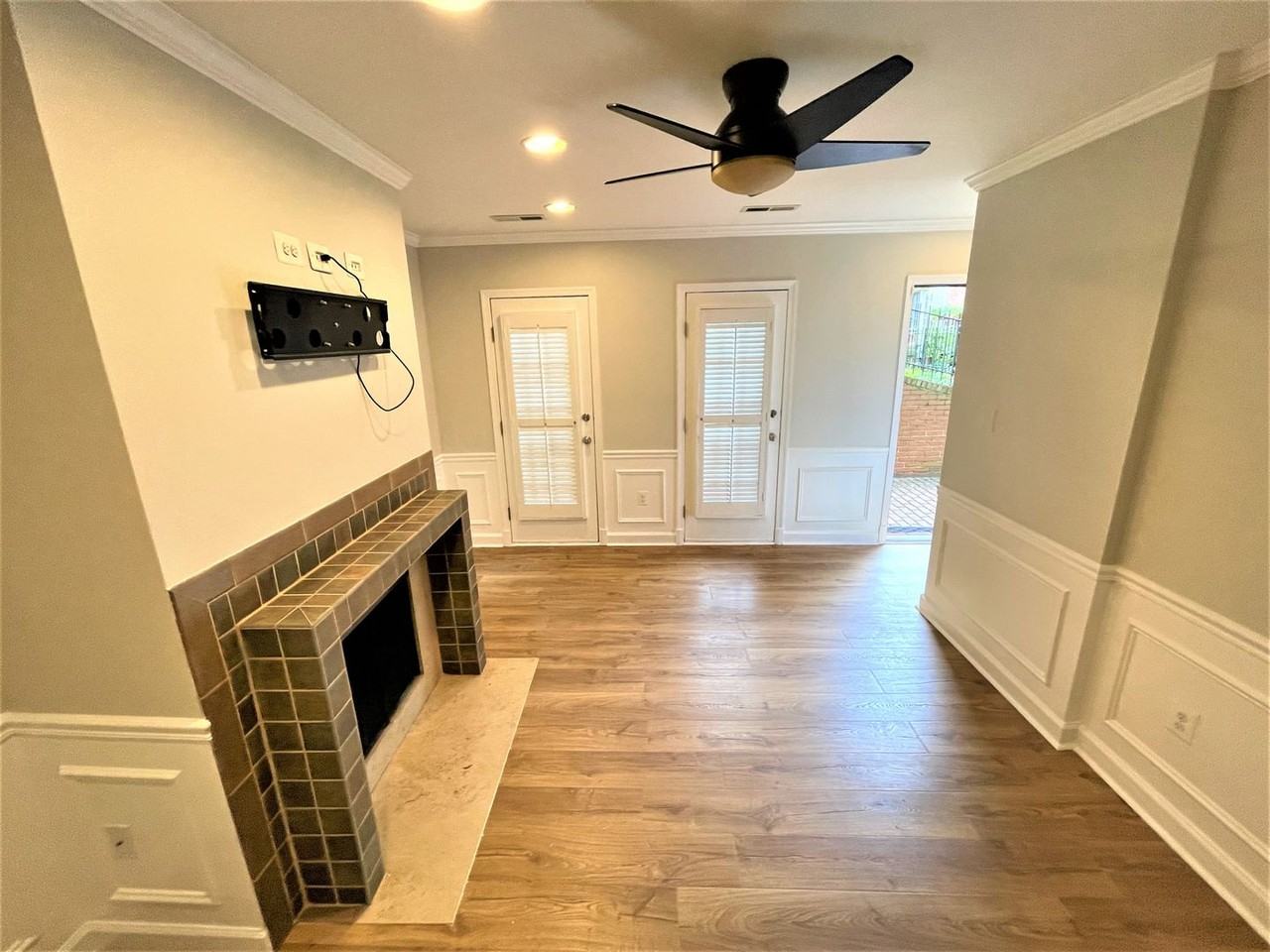4631 Macarthur Blvd Nw - Photo 5 of 14