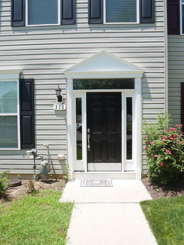 311 Ashby Commons Dr - Photo 2 of 27