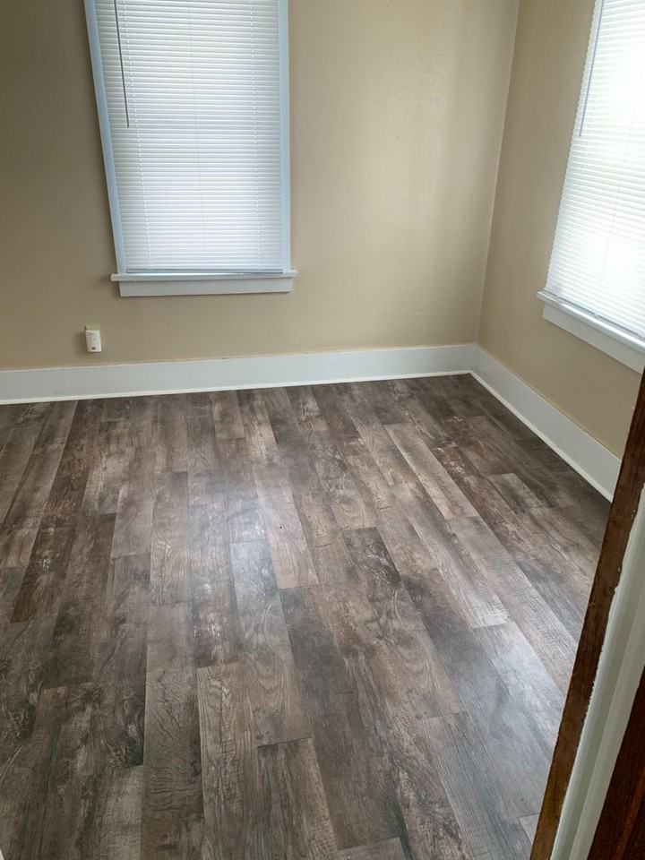 1495 17th St Sw - Photo 2 of 5