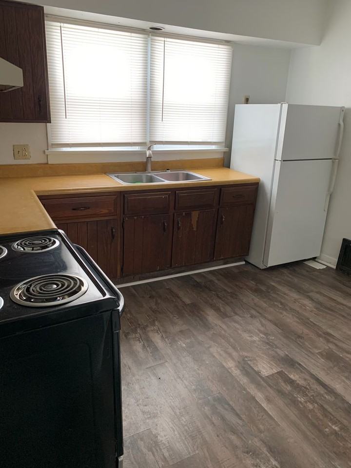 1495 17th St Sw - Photo 3 of 5