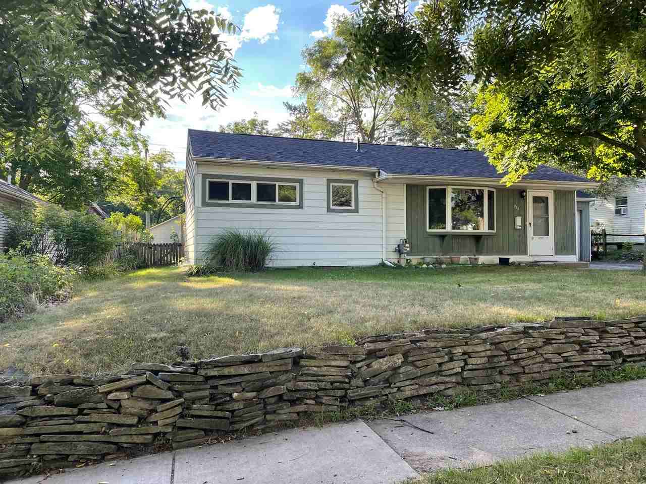 757 Taylor St - Photo 2 of 17