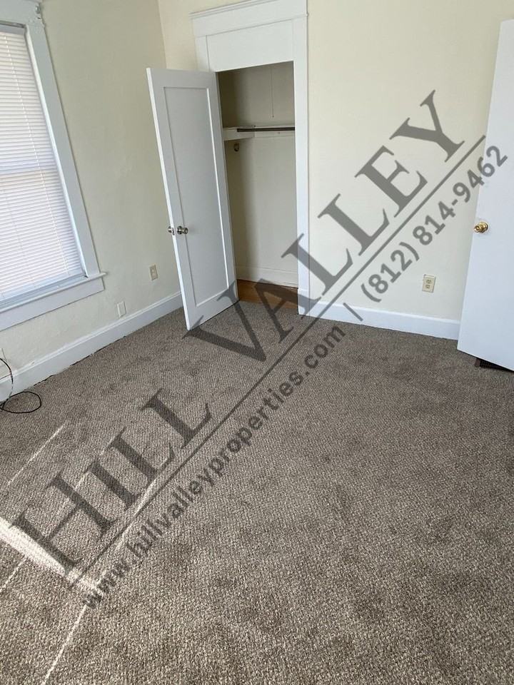 1014 3rd Ave - Photo 4 of 9