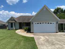 3642 Michigan Avenue Rd Ne - Photo 1 of 1
