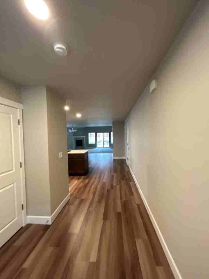 2534 Sw Newberry Loop - Photo 2 of 28