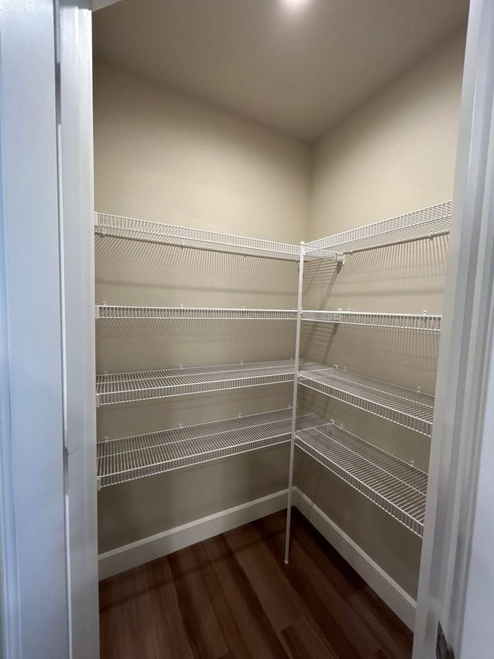 2534 Sw Newberry Loop - Photo 7 of 28