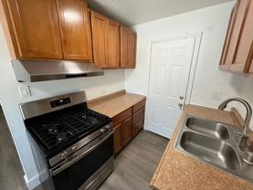 656 Douglas Ave - Photo 1 of 1