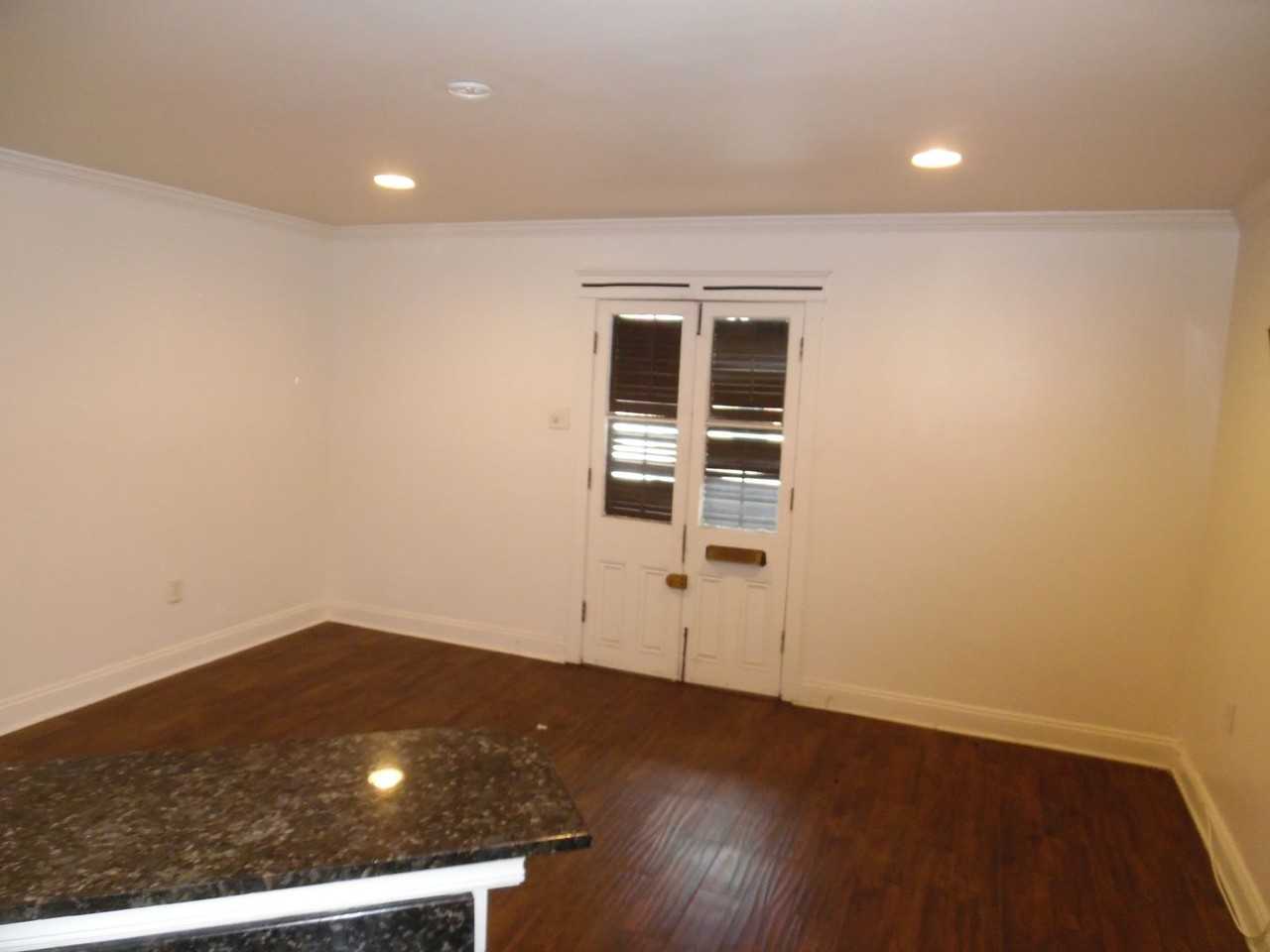 608 North Rampart Street - Photo 4 of 7