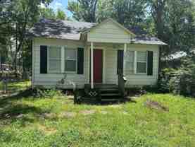 702 E E St - Photo 1 of 1