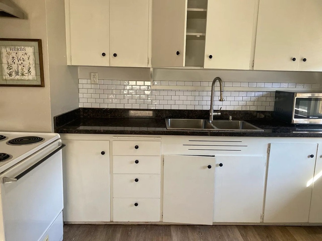 6731 104th Ave Ne - Photo 5 of 14