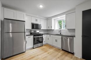 129 Fountain St #A - Photo 1 of 1