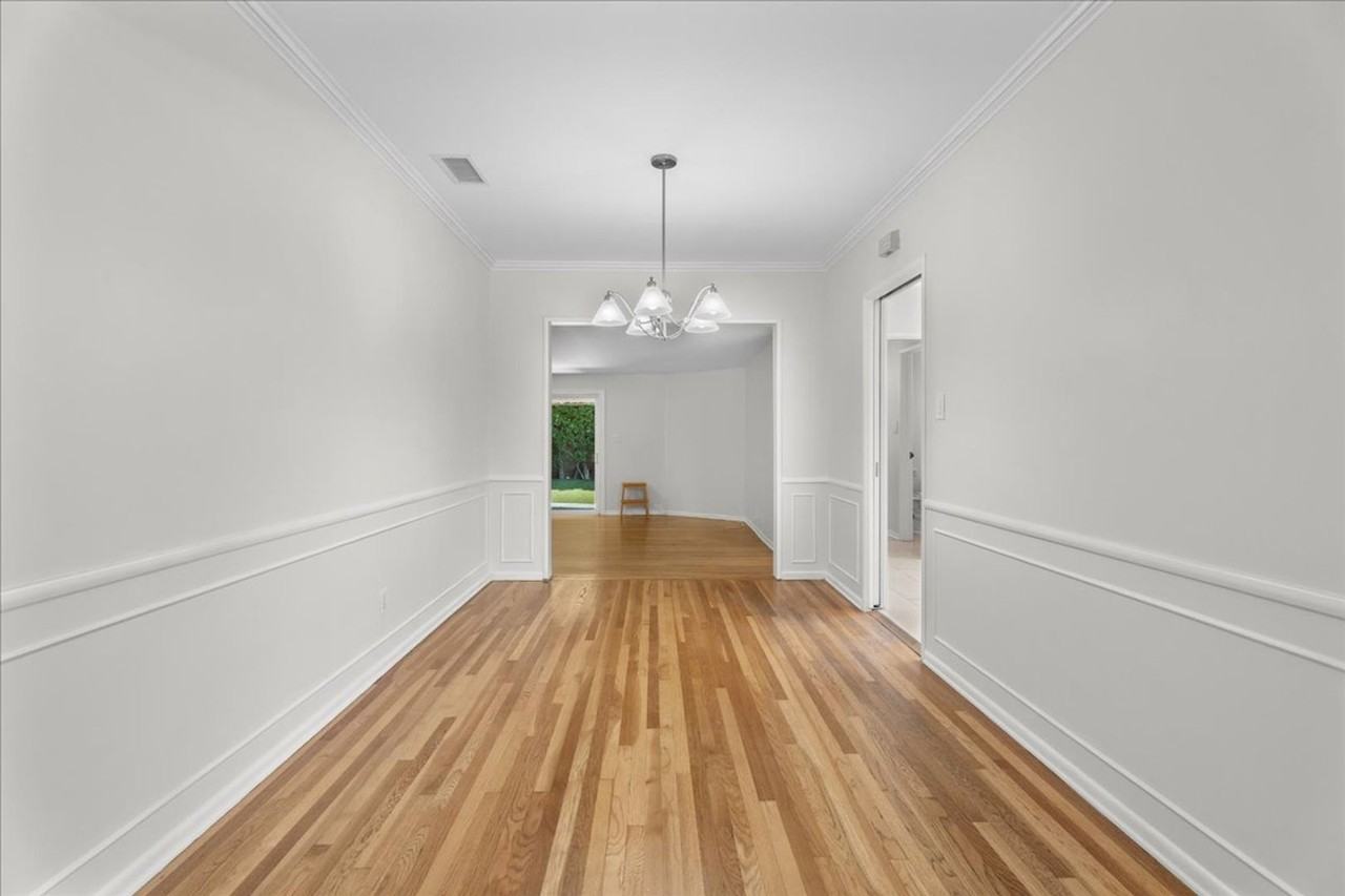 6706 Densmore Ave - Photo 6 of 16