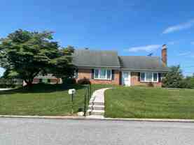 1300 Chapel Dr - Photo 1 of 1