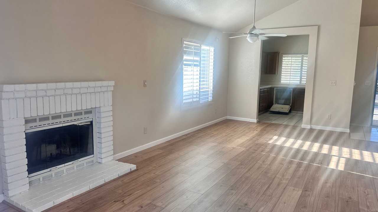 3495 W Browning Ave - Photo 6 of 42