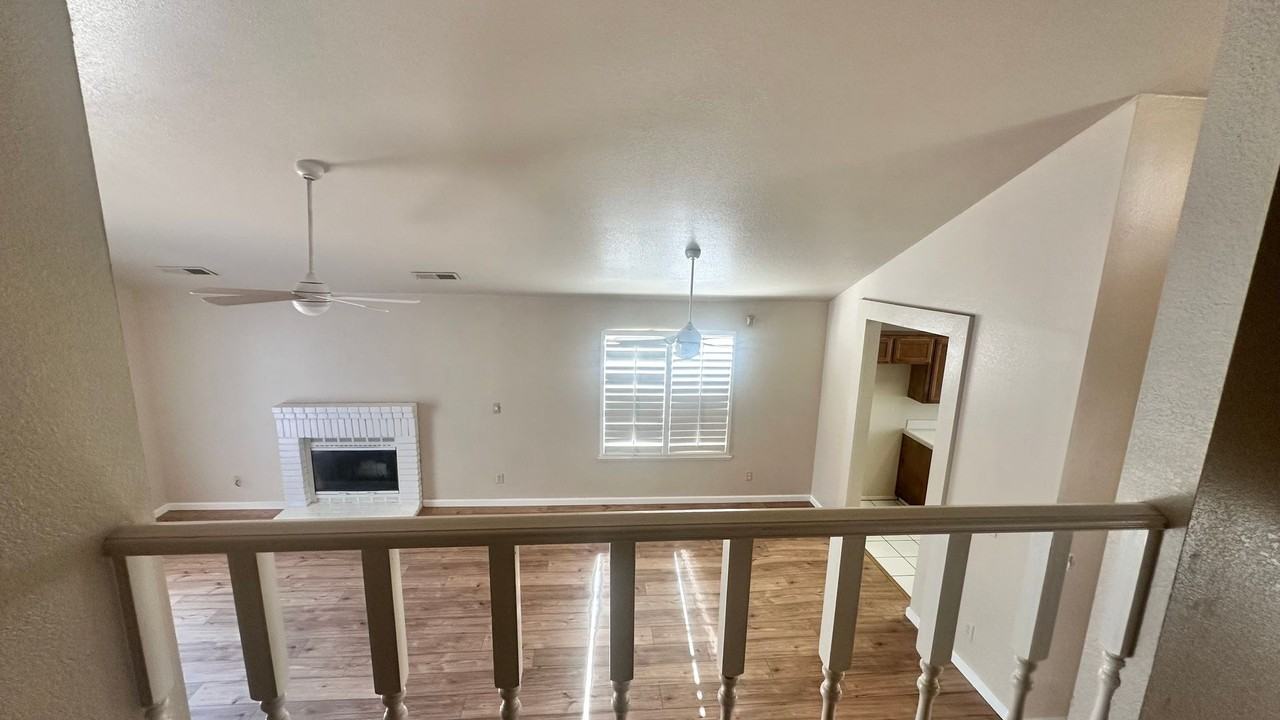 3495 W Browning Ave - Photo 7 of 42