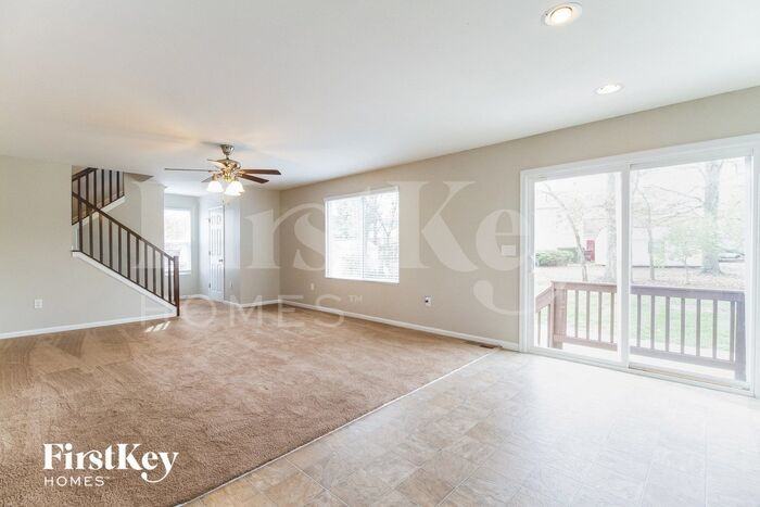 11 Cedarwood Dr - Photo 2 of 14