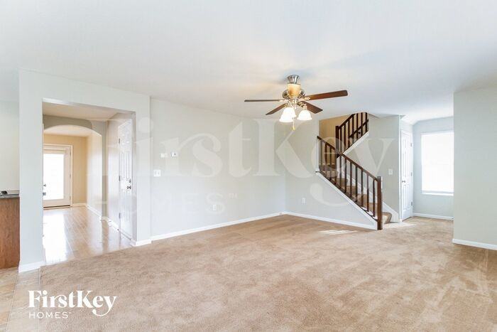 11 Cedarwood Dr - Photo 3 of 14