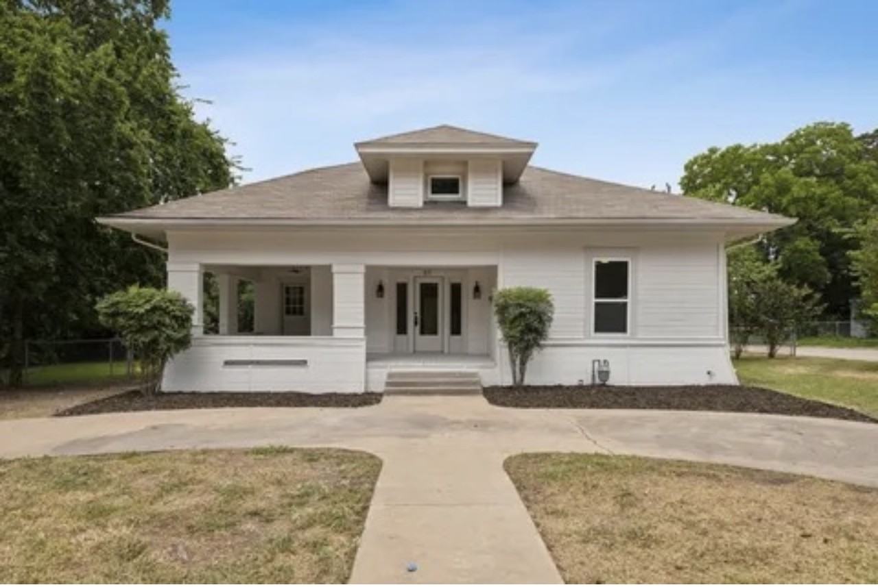 611 N Main St #NA - Photo 2 of 12