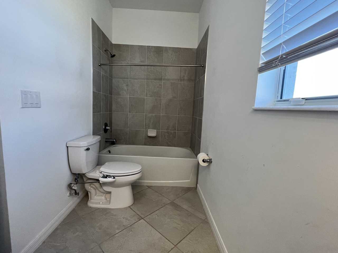 2585 Kona Way #NA - Photo 2 of 18