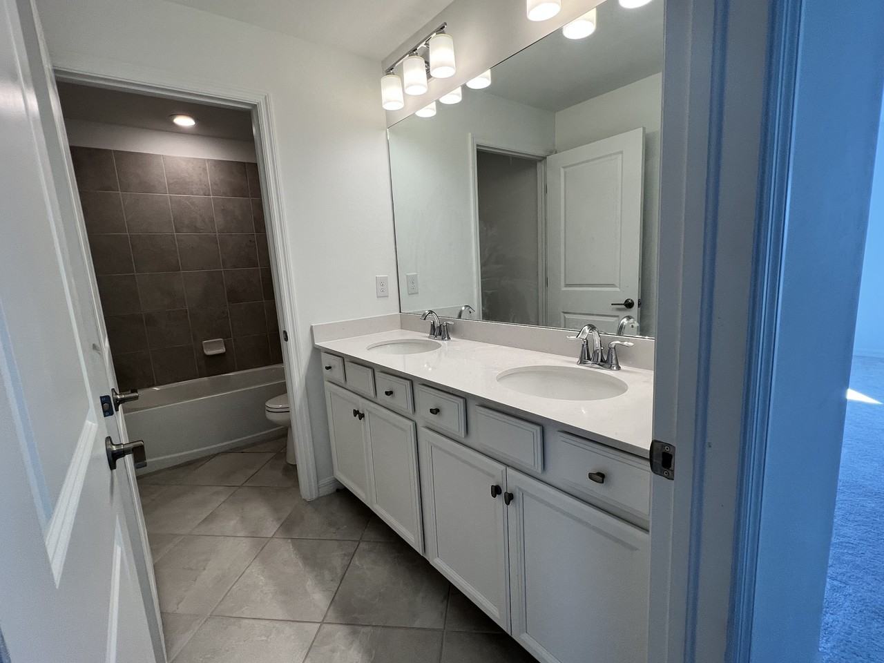 2585 Kona Way #NA - Photo 3 of 18