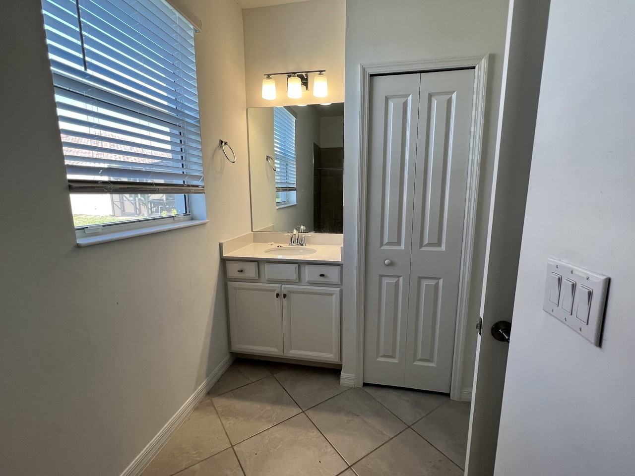 2585 Kona Way #NA - Photo 6 of 18