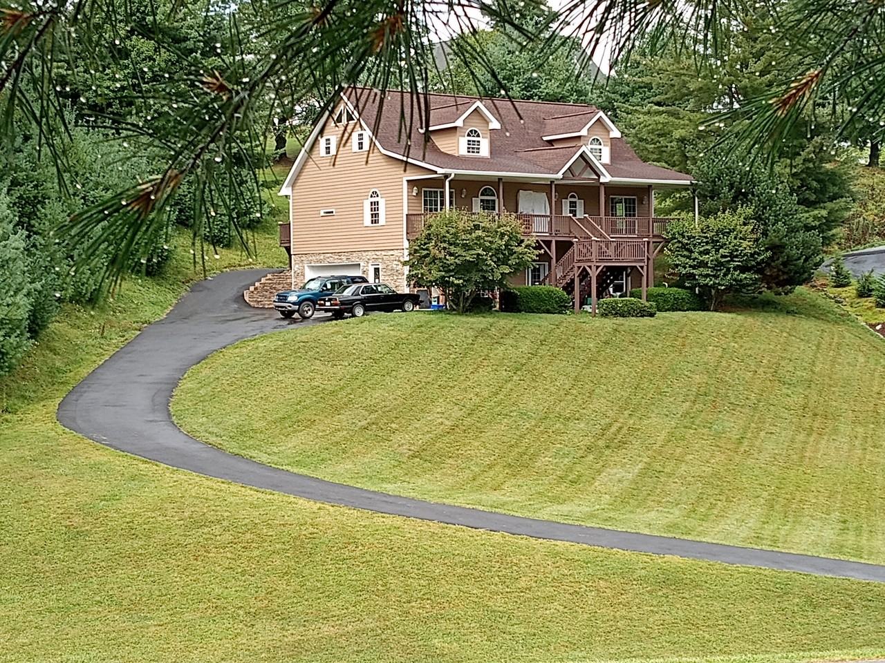 2179 Sorrento Dr #NA - Photo 3 of 18