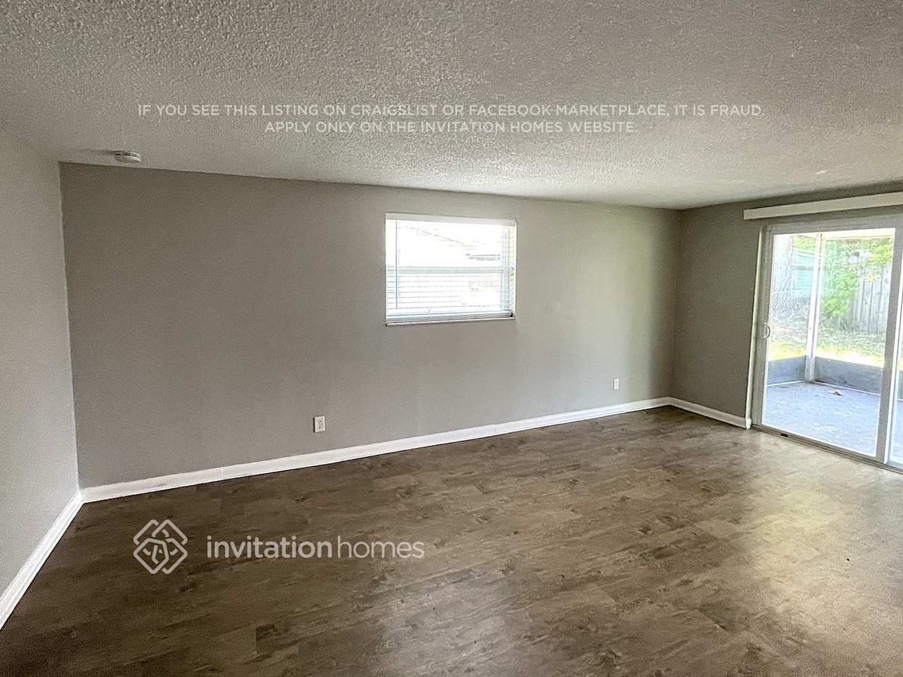 9120 Crabtree Ln - Photo 5 of 15