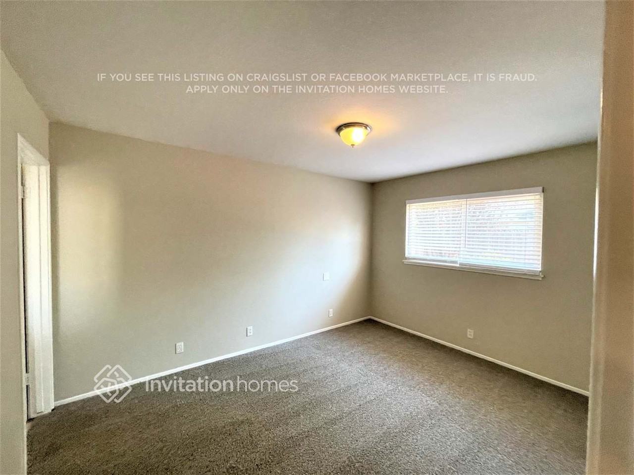 868 Ashwood Ave - Photo 7 of 13