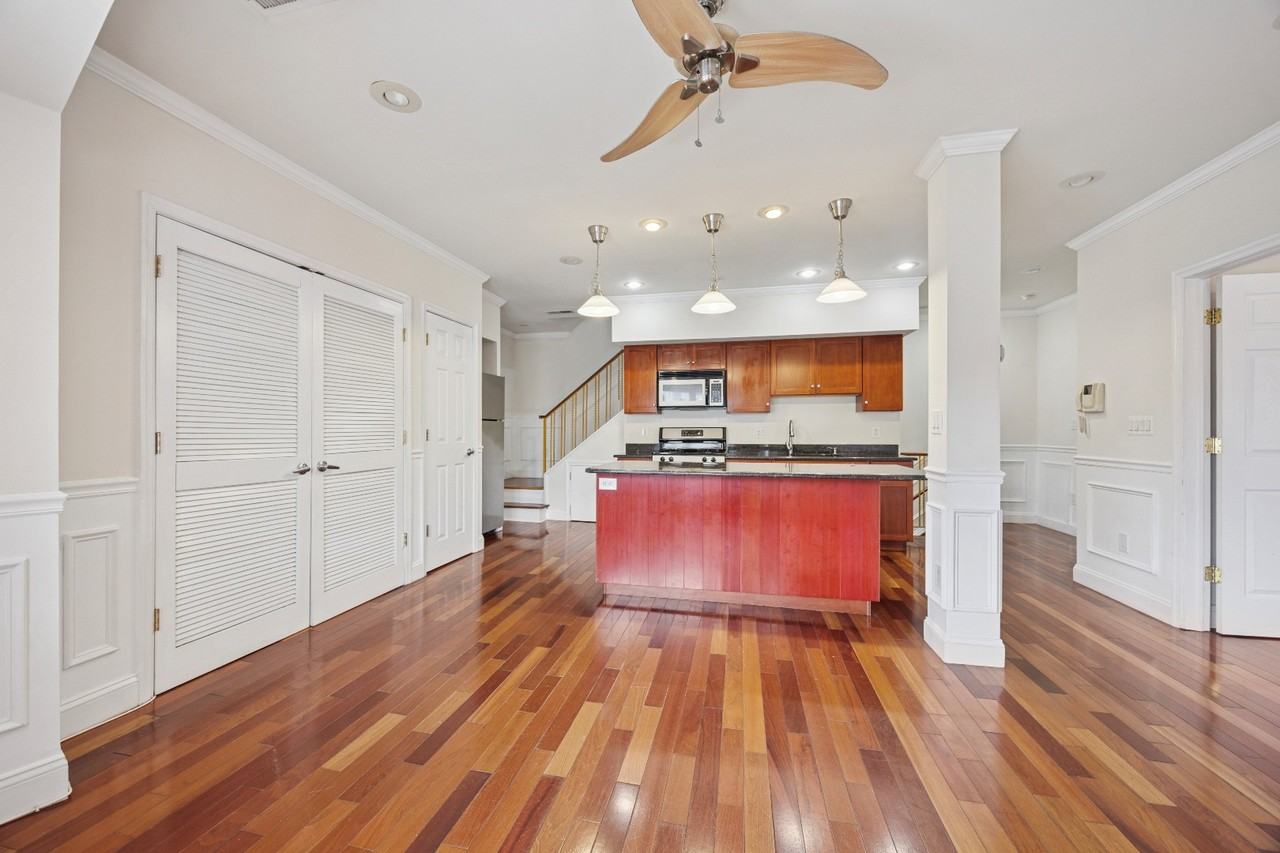 1200 Germantown Avenue - Photo 6 of 10