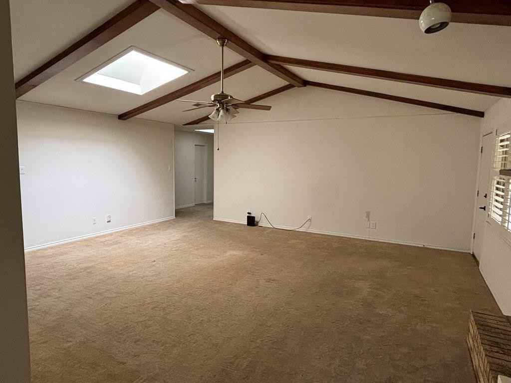 4201 Valley Dr - Photo 2 of 20