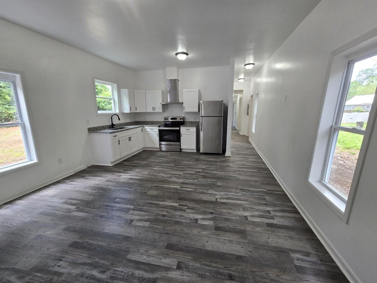 61 Sargent Farmer St - Photo 3 of 12