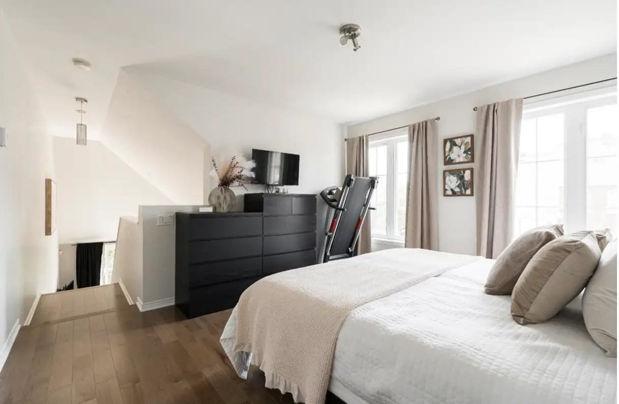 2365 Rue Charles-Darwin - Photo 3 of 6