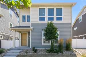 featured image of 4734 Tower Ct